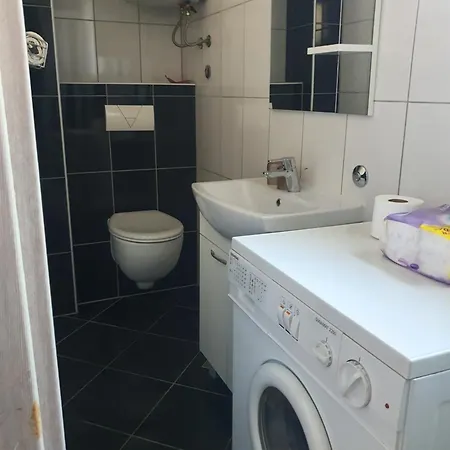 Klara & Frane Apartment Trogir